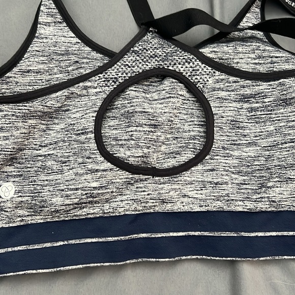 Zella Body Sports Bras - Picture 4 of 7